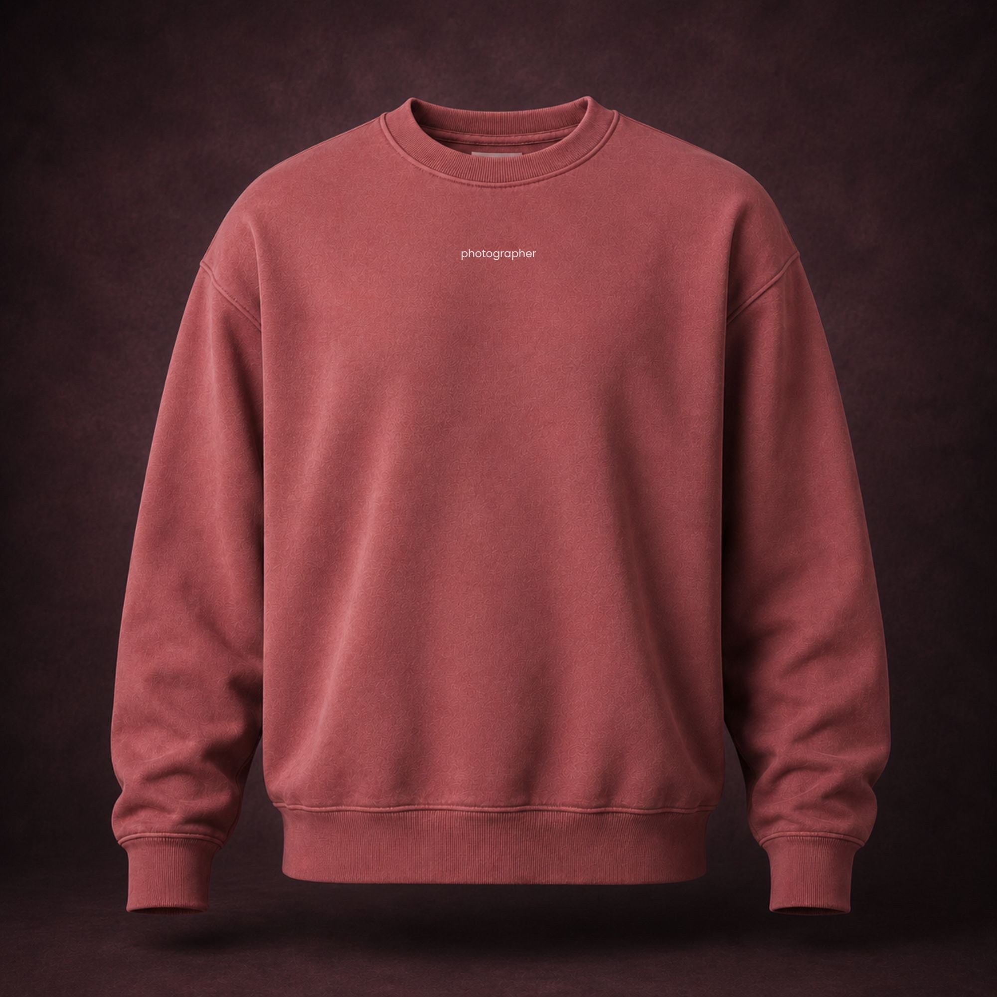 photographer crew neck