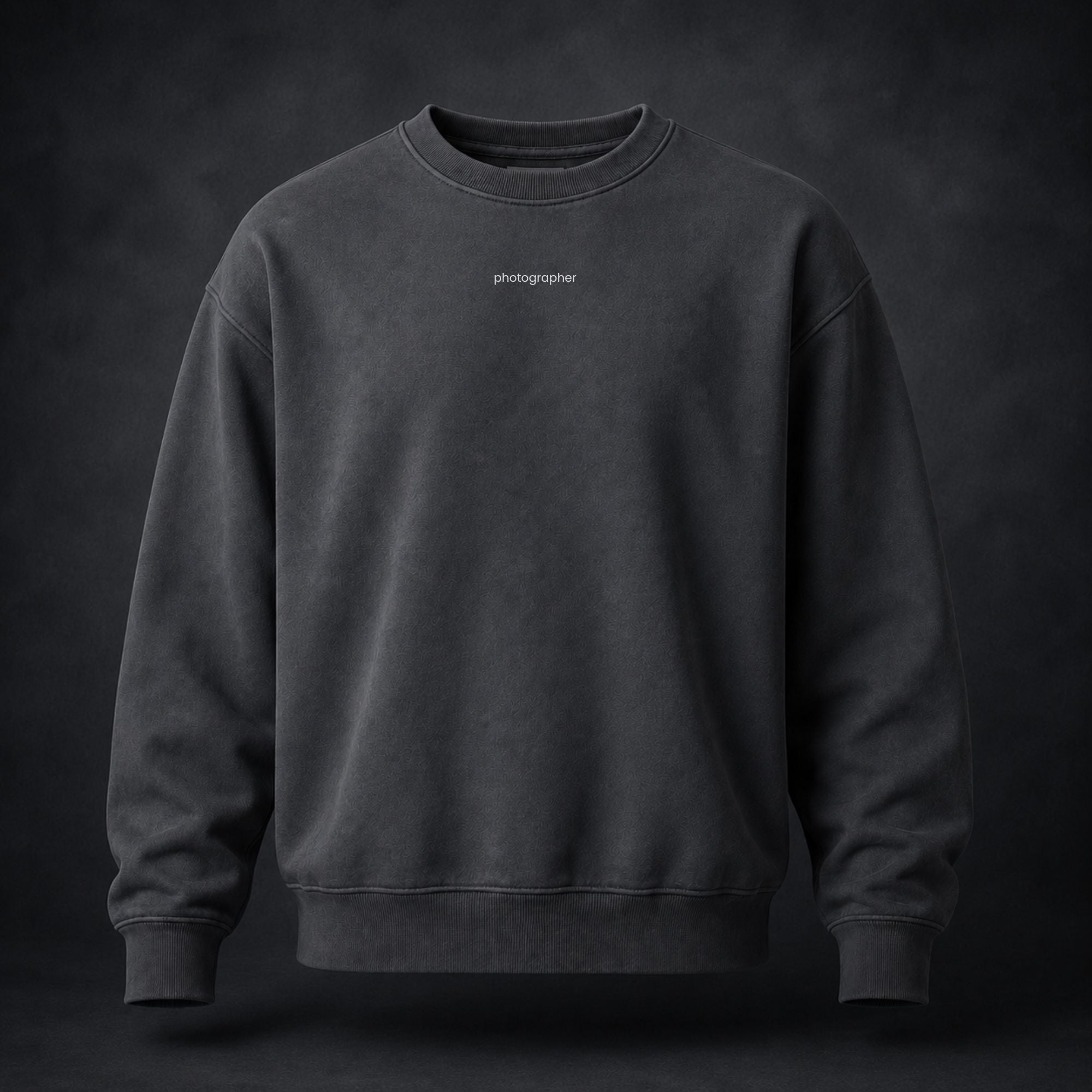 photographer crew neck